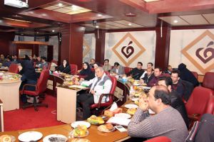کارگاه آموزشی نرم افزار جامع خدمت طرح پزشکان و پیرا پزشکان و پیام آوران بهداشت به میزبانی مرکز قلب و عروق شهید رجایی: عکس شماره 2 / 12